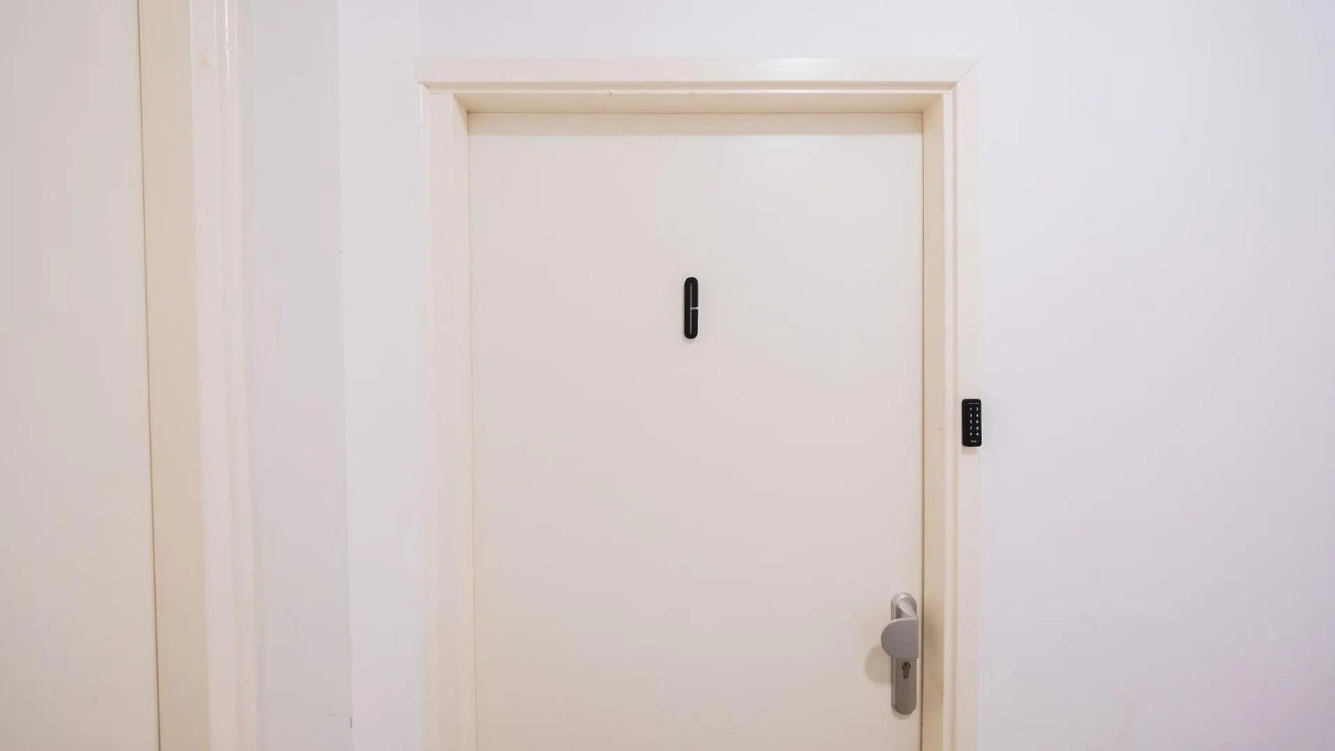 로테르담 Zwart Janstraat 아파트 0*,